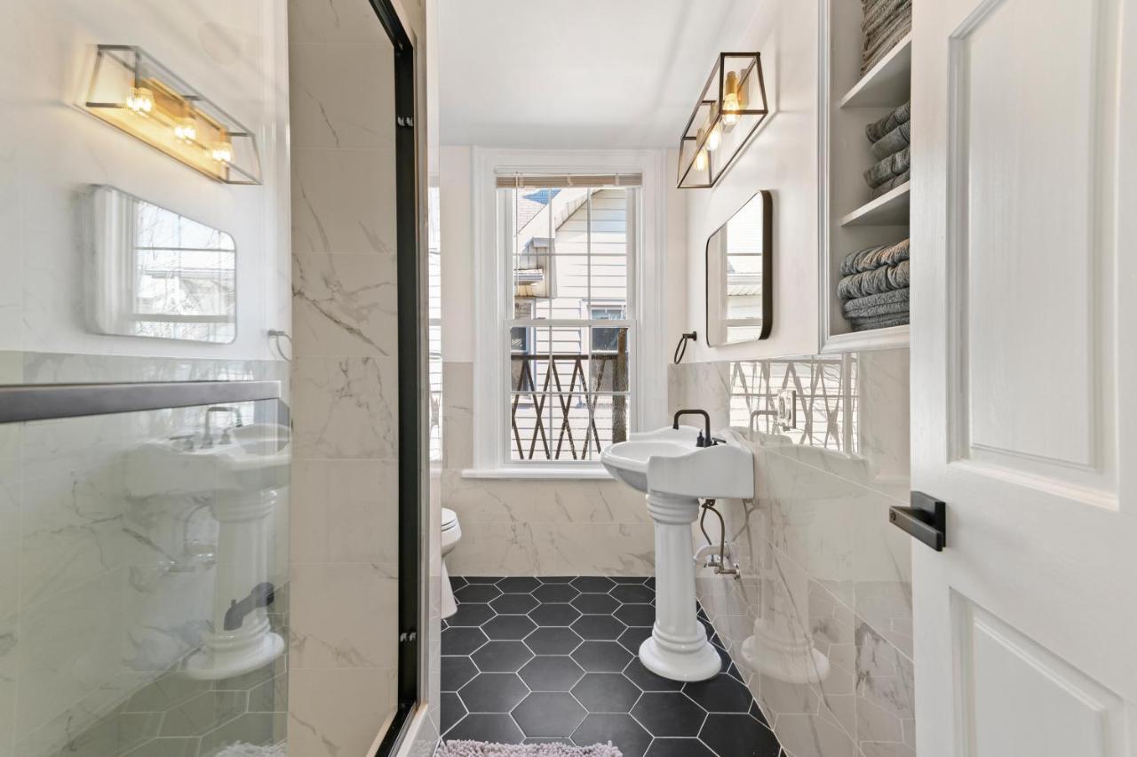 Апартаменты Orange Oasis In The Heart Of East Rock With Free Parking Near Dt And Yale Нью-Хейвен Экстерьер фото